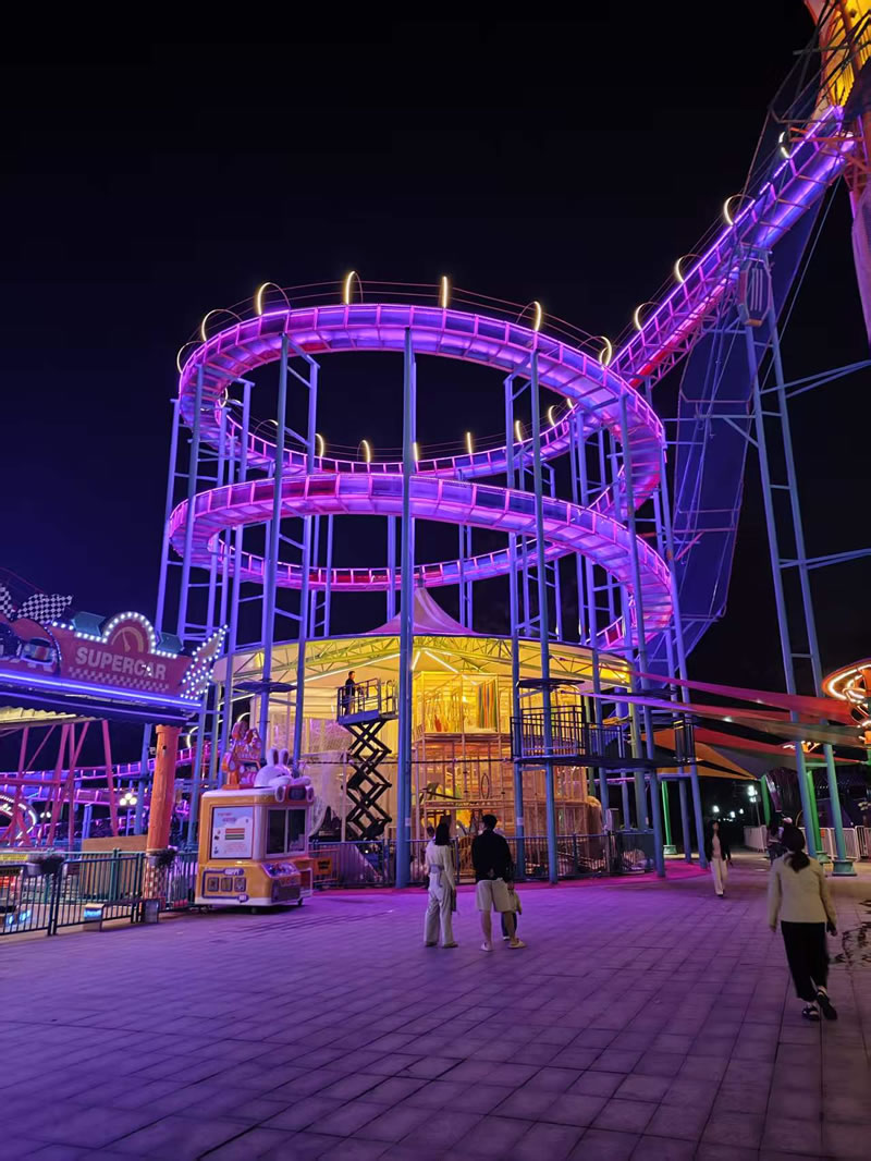 游乐场滑梯项目